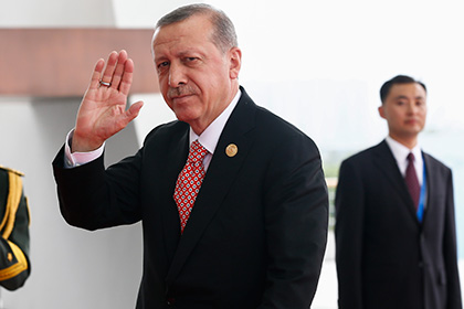 Эрдоган пригрозил запустить беженцев в Европу в случае дальнейшего давления