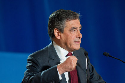Фийон вышел в лидеры на праймериз французской партии «Республиканцы»