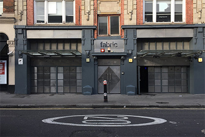 Лишенный лицензии за наркотики лондонский клуб Fabric откроется снова