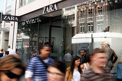 Магазин Zara продал платье с зашитой в него мертвой крысой