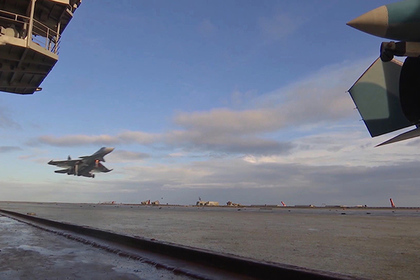 Минобороны опубликовало видео авиаударов Су-33 по боевикам «Джебхат ан-Нусры»