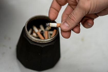 Никотин оказался вдвойне опасным для диабетиков-курильщиков