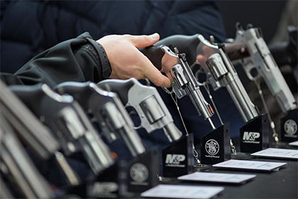 Производитель оружия Smith & Wesson сменит название