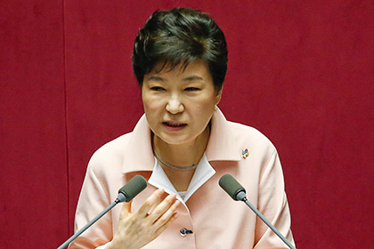 Рейтинг президента Южной Кореи упал до четырех процентов