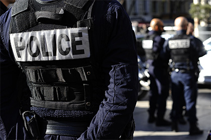 Ультраправый активист осужден во Франции за травлю жандарма-арабки свиньей