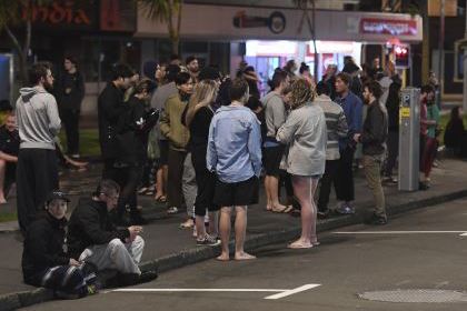В Новой Зеландии после мощного землетрясения объявлена угроза цунами