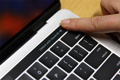 Владельцы новых MacBook столкнулись со сбоями видеокарты