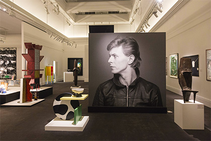 Выставка Дэвида Боуи установила рекорд по посещаемости