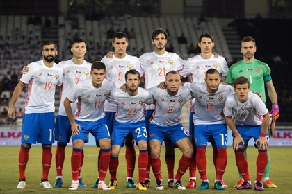 Защитник сборной России назвал бесхарактерной игру команды в матче с Катаром
