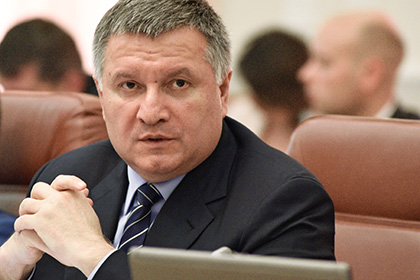 Аваков уверовал в сохранение поста на фоне перестрелки полицейских