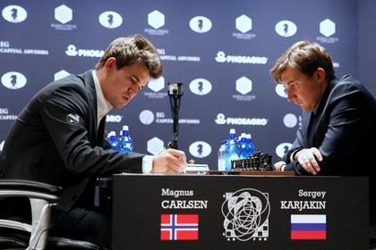 Карлсен вышел вперед на тай-брейке матча с Карякиным за шахматную корону