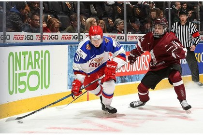 Молодежная сборная России разгромила Латвию на ЧМ по хоккею
