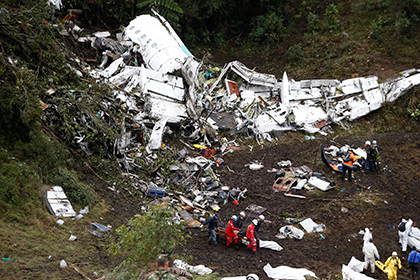 Разбившийся самолет с футболистами «Шапекоэнсе» оказался перегружен