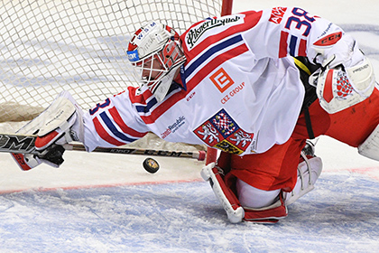 Российские хоккеисты забросили чехам три безответных шайбы в первом периоде