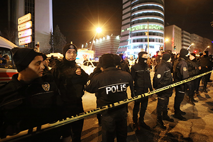 СМИ узнали о 13 задержанных по делу об убийстве российского посла в Турции