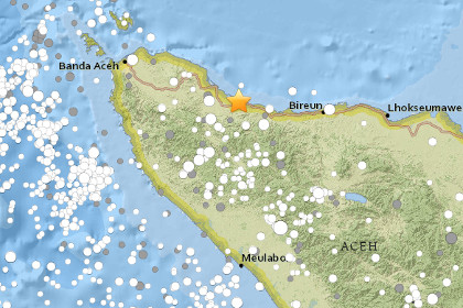 В Индонезии при землетрясении погибли 18 человек