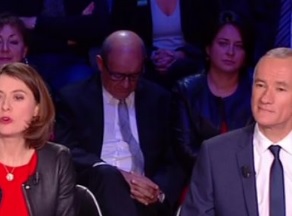 Министр обороны Франции уснул на дебатах социалистов