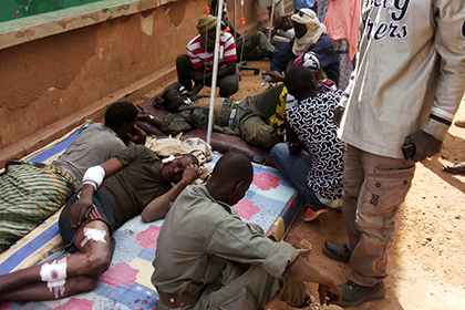 При атаке на военный лагерь в Мали погибли 42 человека