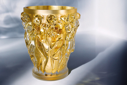 Lalique вдохновился античными богинями и жрицами