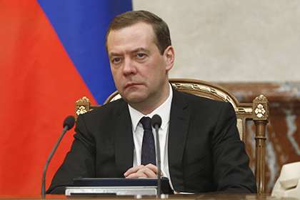Медведев одобрил индексацию пенсий с 1 апреля