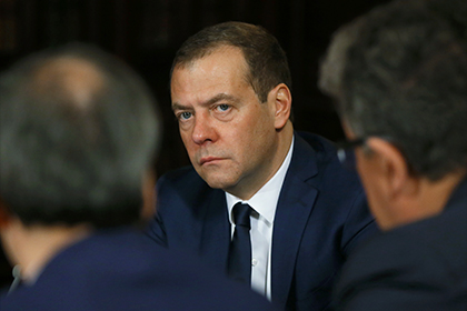 Медведев выбрал ответственных за продвижение блокчейна в России