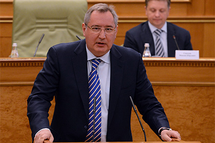 Рогозин пообещал обеспечить авиакомпании отечественными самолетами