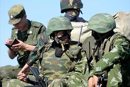 Сахалинского солдата зарезали за попытку продать сослуживцам телефоны с наценкой