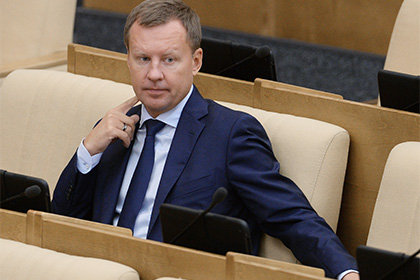 СК потребовал заочно арестовать бывшего депутата Вороненкова