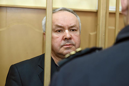 Суд в Омске условно-досрочно освободил бывшего главу «Мостовика»