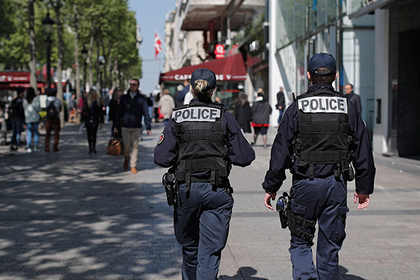 Французский полицейский случайно застрелил сослуживца