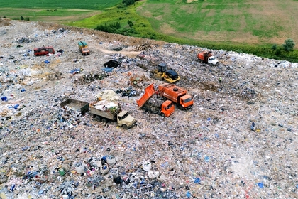 Киевские власти предложили вывозить столичный мусор в Чернобыль