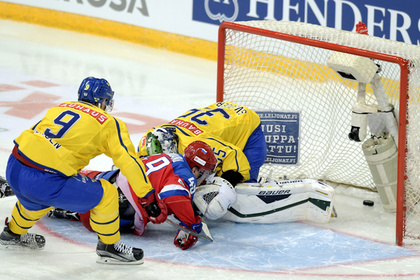 Российские хоккеисты проиграли шведам в матче Евротура