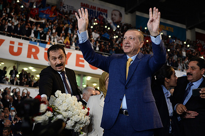 Эрдоган избран председателем правящей партии Турции
