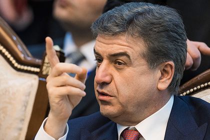 Премьер-министр Армении «скинулся» на самый длинный в мире зиплайн