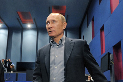 Путин поручил распространить за рубежом русские фильмы и сериалы