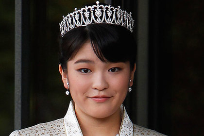 Японская принцесса отречется от титула и выйдет замуж за простолюдина