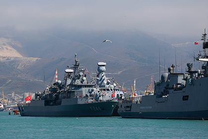 ОСК и Минобороны решат судьбу двух фрегатов типа «Адмирал Григорович»