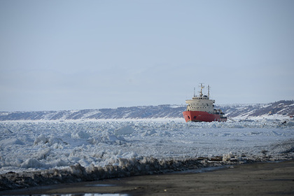 Путин анонсировал строительство четырех арктических ледоколов к 2025 году