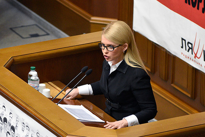 Тимошенко обвинила Порошенко в наживе от конфликта в Донбассе