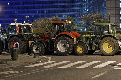 Туристам на МТЗ предложат собрать трактор