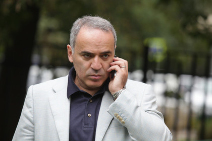 54-летний Каспаров вернется в шахматы