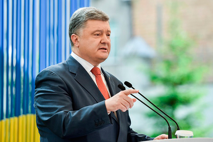 Порошенко попросил ЕС отменить роуминг для украинцев