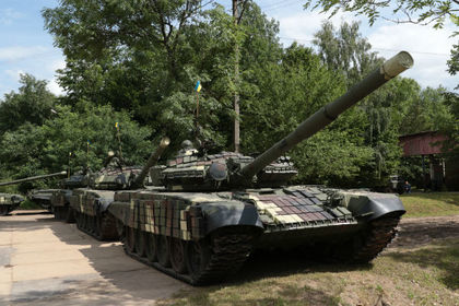 После обещания Порошенко о новых танках арестовали главу бронетанкового завода