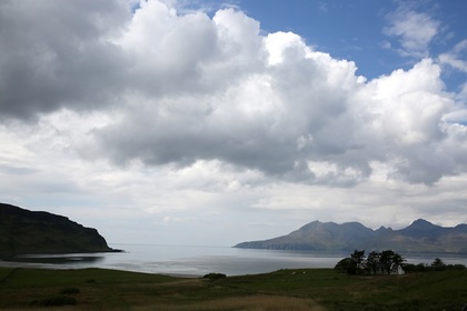 Шотландский остров выставили на продажу за 5,6 миллиона долларов
