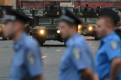 Украинские полицейские грабили квартиры под видом обысков