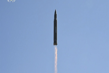 В Пентагоне заявили о незнакомом типе испытанной КНДР ракеты