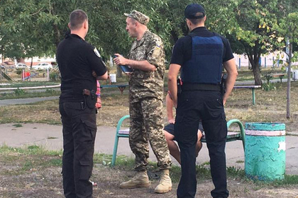 Задержанный в Киеве пьяный полковник разведки пообещал «порвать» полицейских