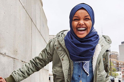 Американки раскупили джинсовые хиджабы American Eagle за неделю