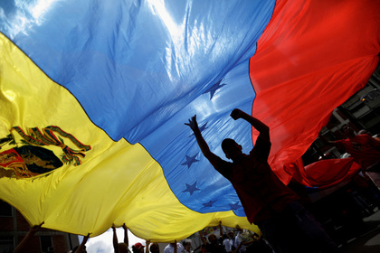 Учредительное собрание Венесуэлы наделило себя парламентскими полномочиями