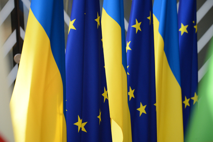 В Киеве назвали число воспользовавшихся безвизом с ЕС украинцев